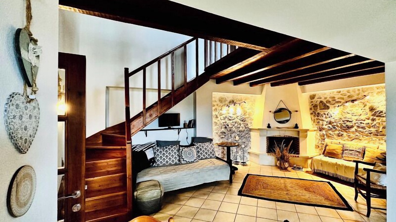 Photo of Livingroom in Elaia
