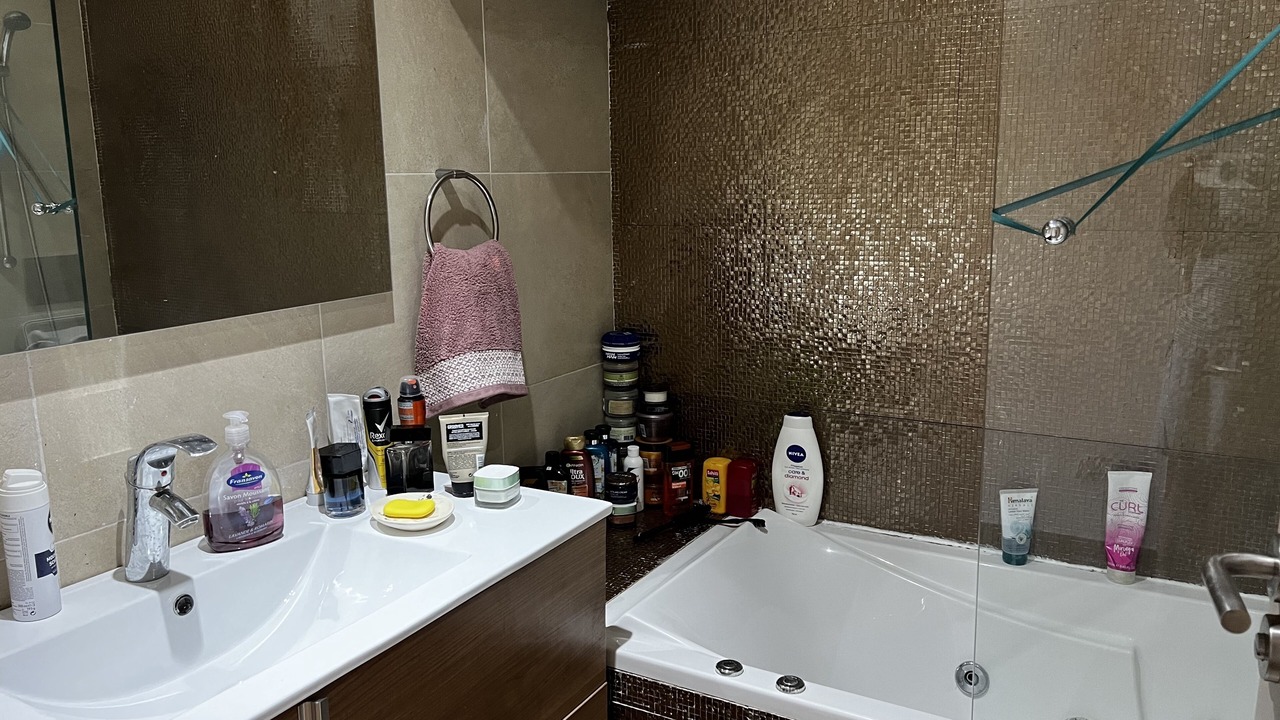 Photo of Bathroom in Plage des Nations