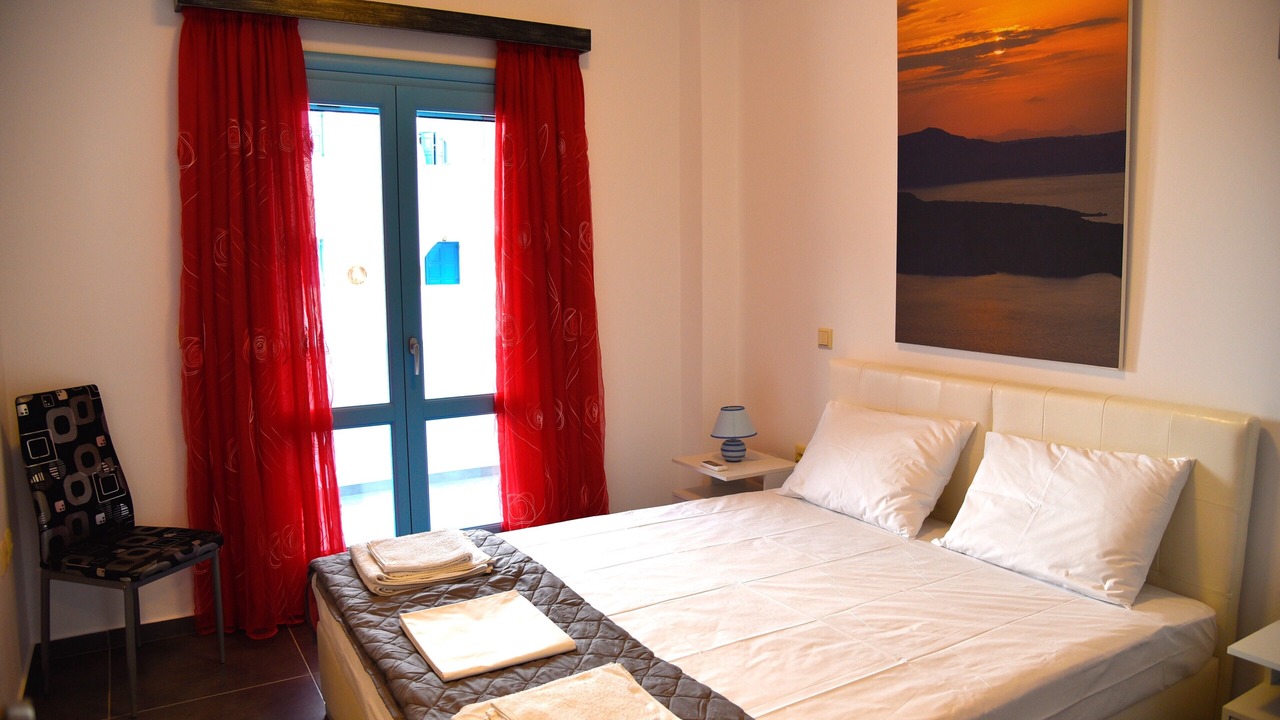 Photo of Bedroom in Perissa