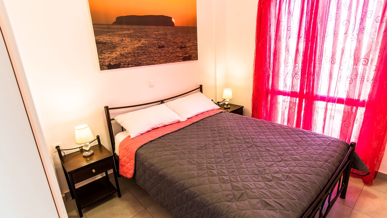 Photo of Bedroom in Perissa