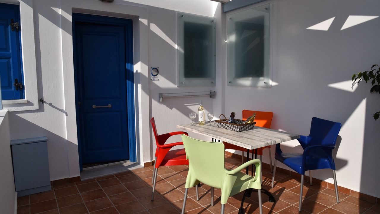 Photo of Outdoor in Perissa