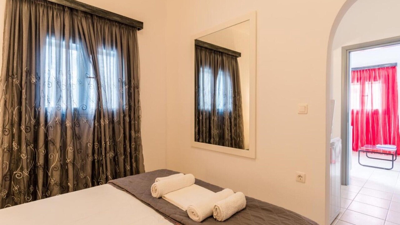 Photo of Bedroom in Perissa