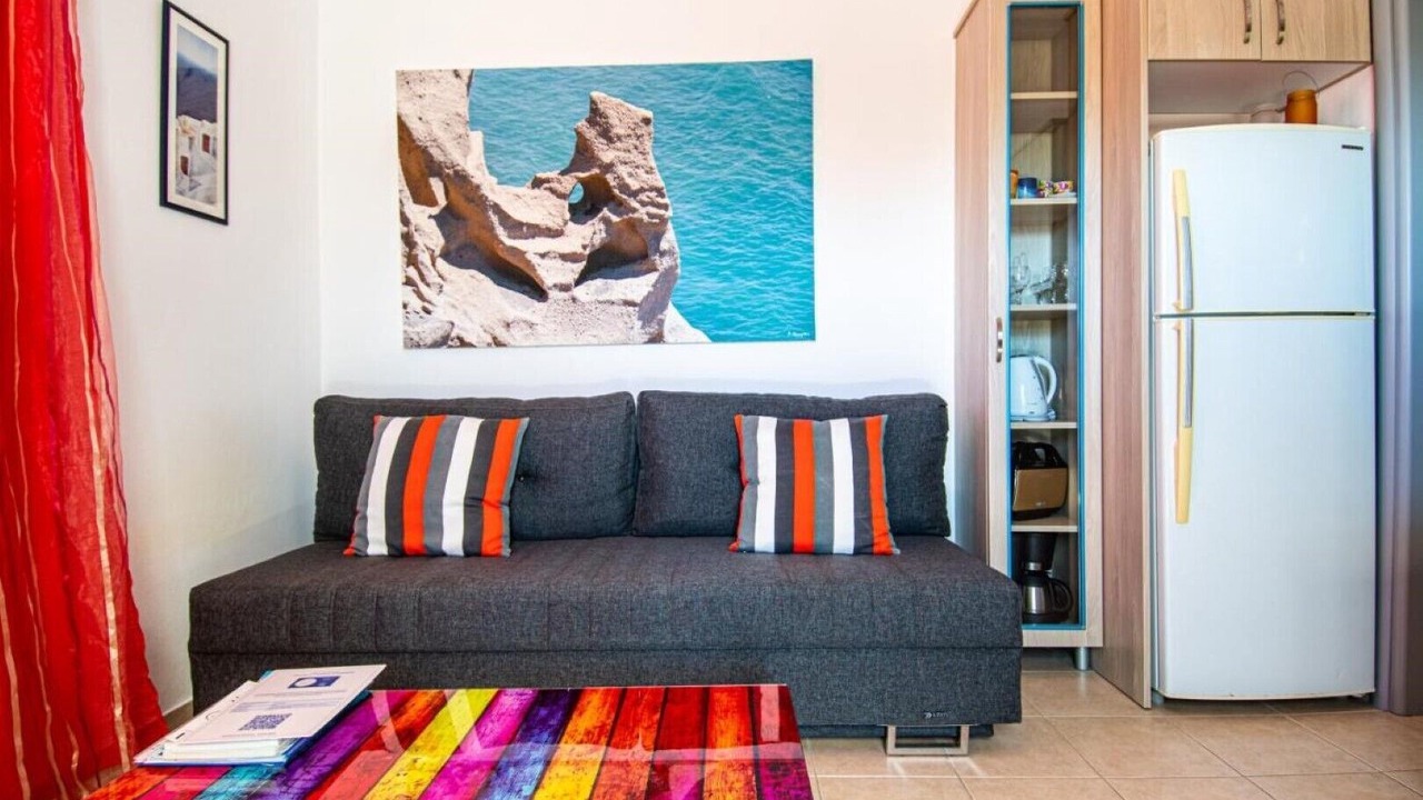 Photo of Livingroom in Perissa