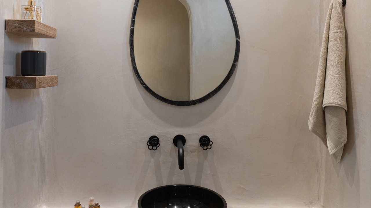 Photo of Bathroom in Vothon
