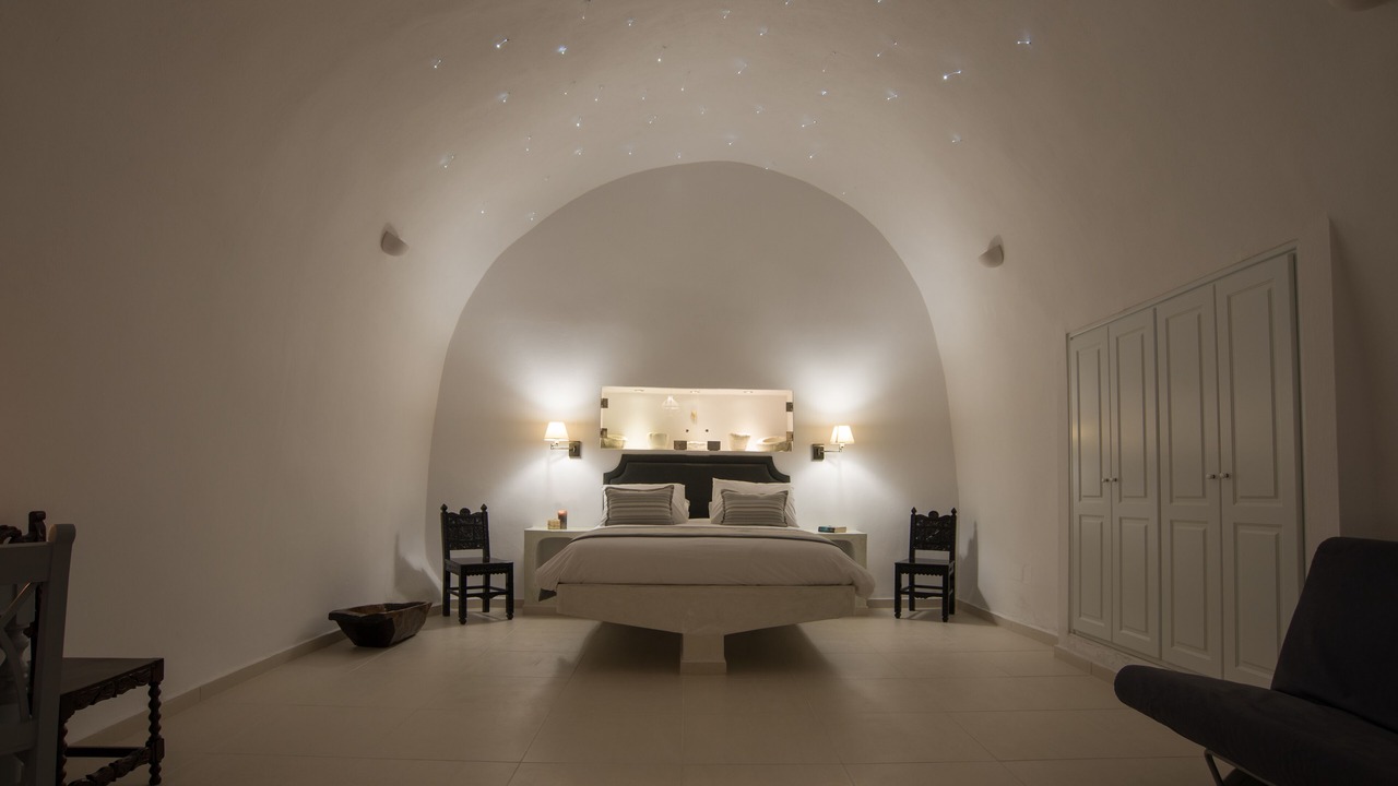 Photo of Bedroom in Firostefani
