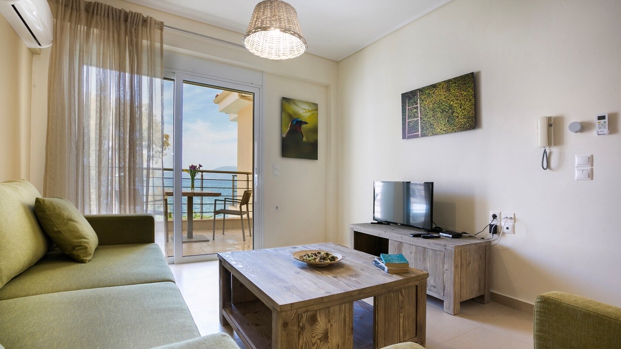 Photo of Livingroom in Karavomylos