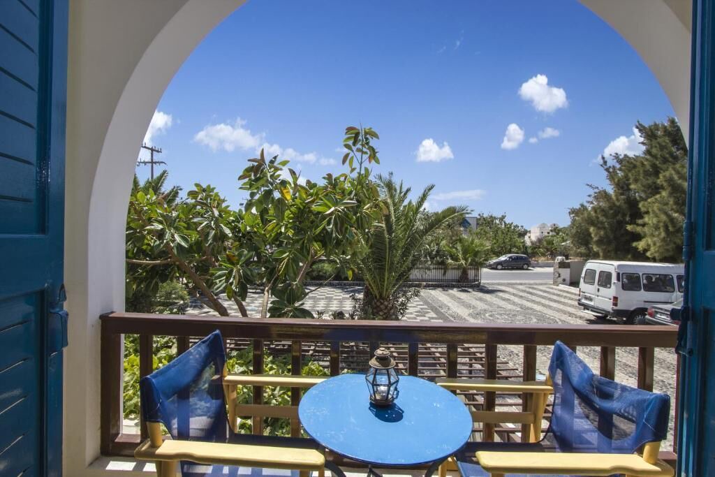 Photo of Outdoor in Perissa