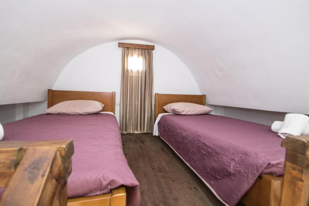 Photo of Bedroom in Perissa
