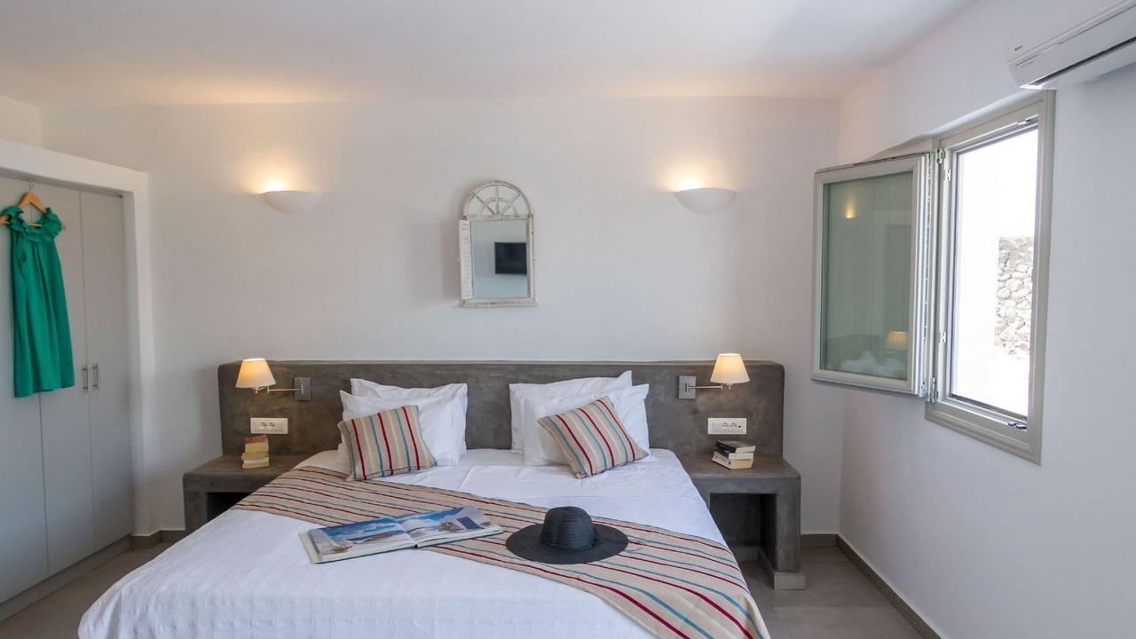 Photo of Bedroom in Akrotiri