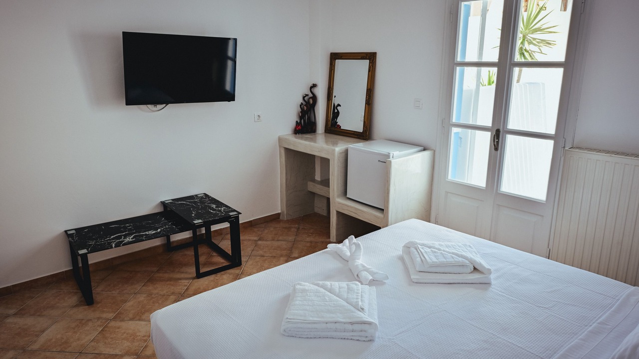 Photo of Bedroom in Monolithos