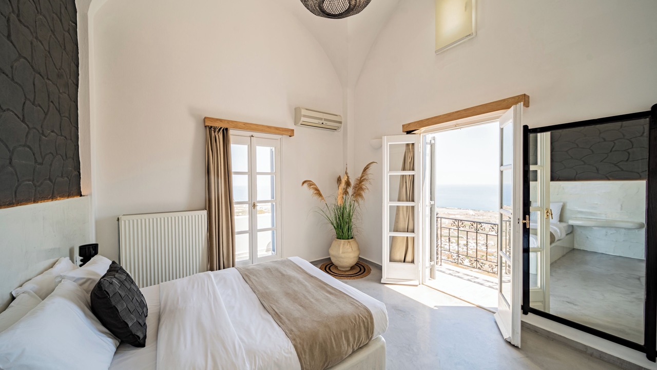 Photo of Others in Santorini