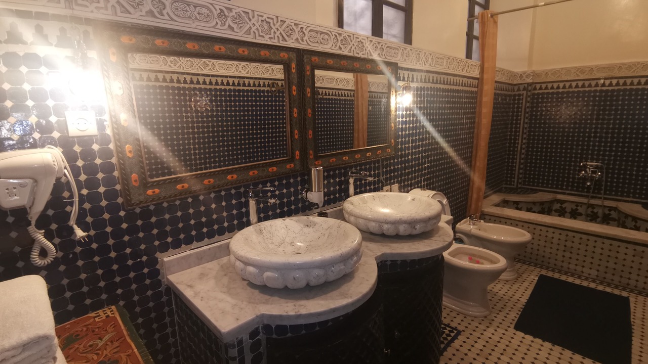 Photo of Bathroom in Layoun