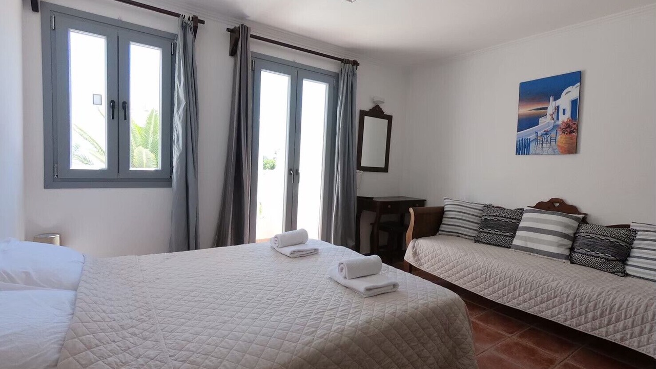 Photo of Bedroom in Perissa