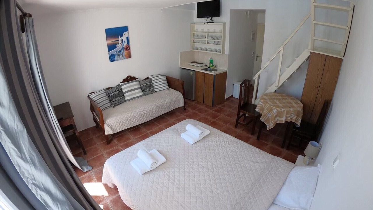 Photo of Bedroom in Perissa