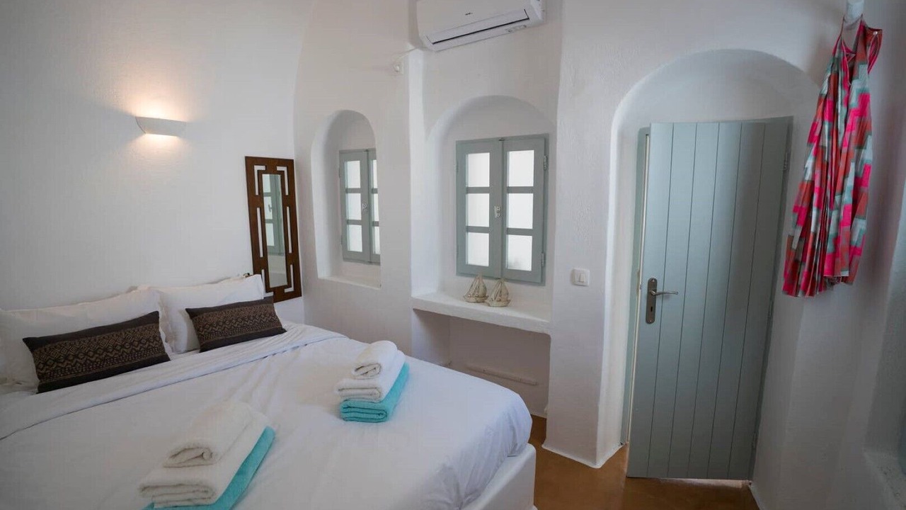 Photo of Bedroom in Emporio