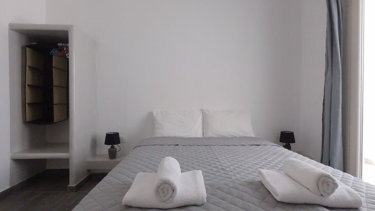 Photo of Bedroom in Perissa