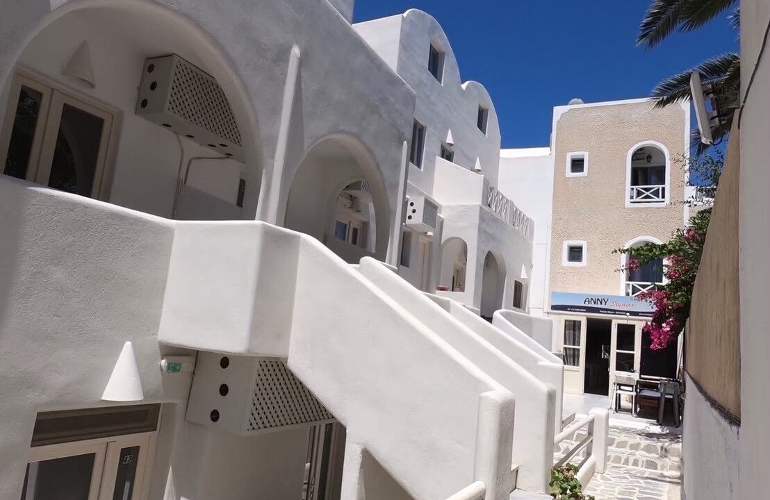 Photo of Outdoor in Perissa