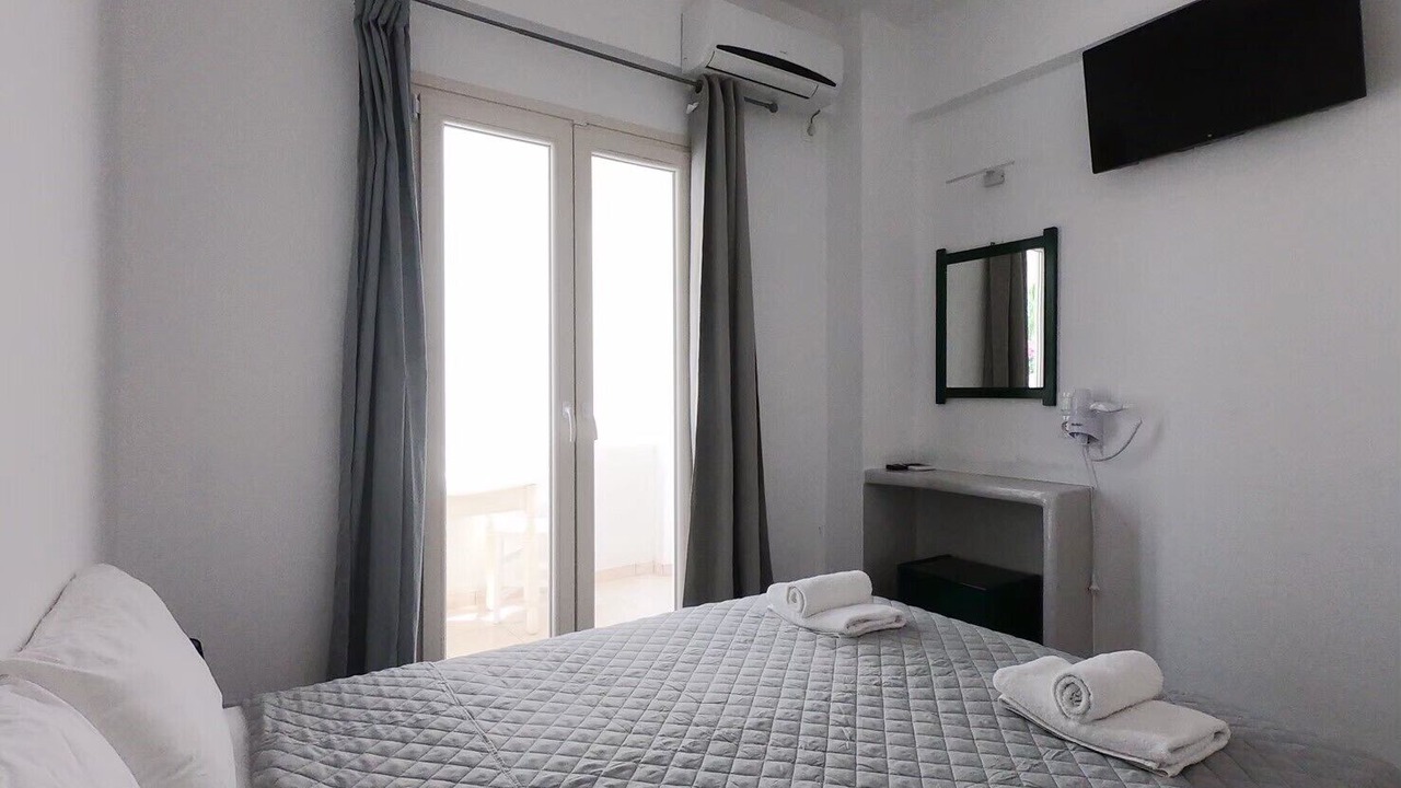 Photo of Bedroom in Perissa
