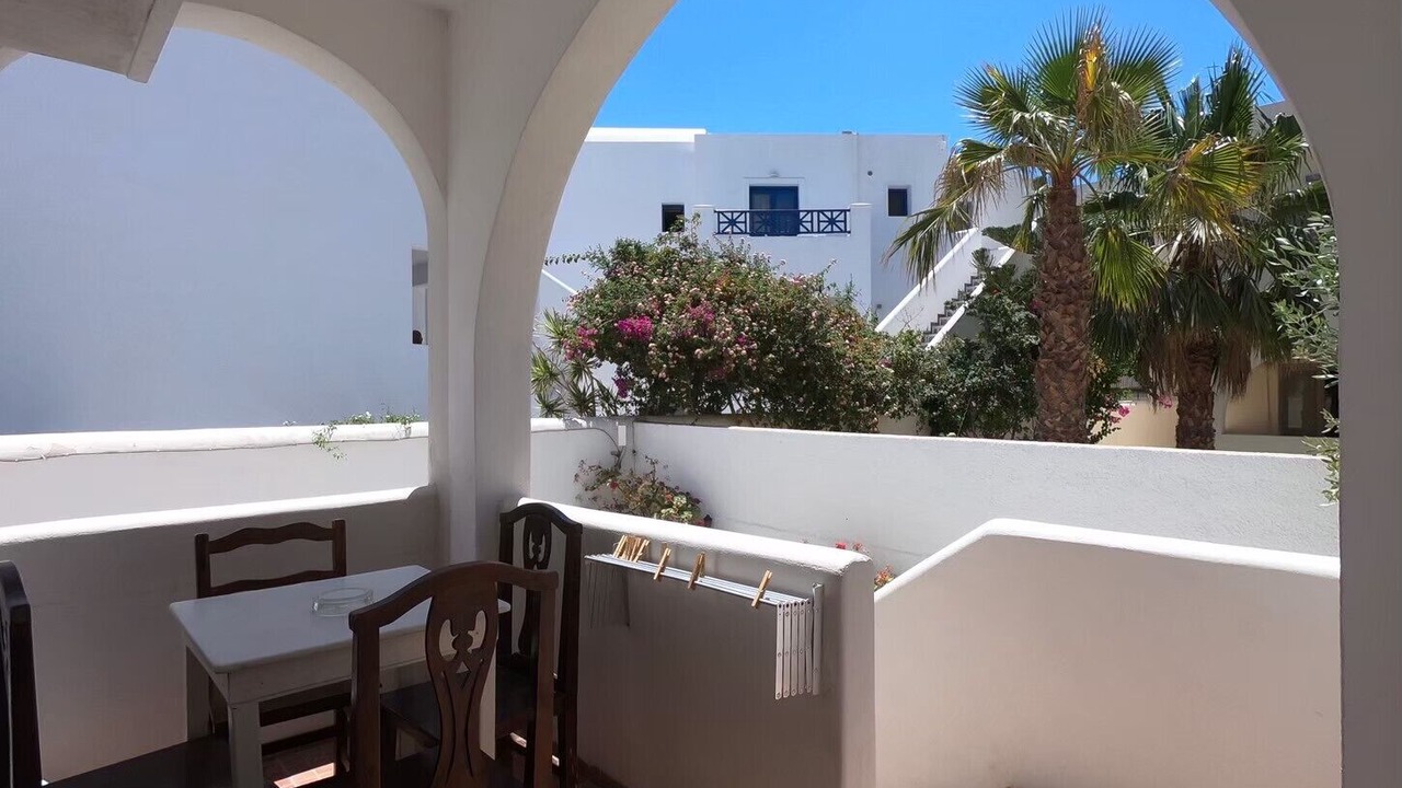 Photo of Outdoor in Perissa