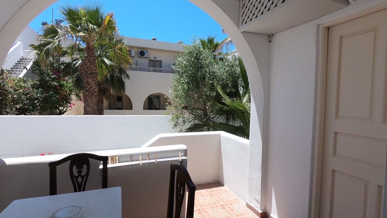 Photo of Outdoor in Perissa