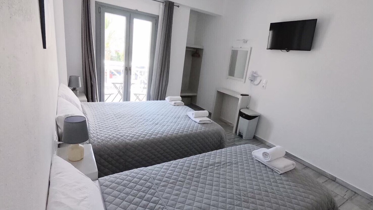 Photo of Bedroom in Perissa
