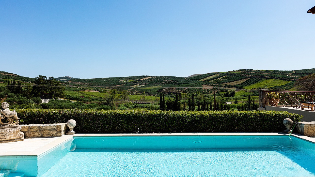 Photo of Outdoor in Filisia