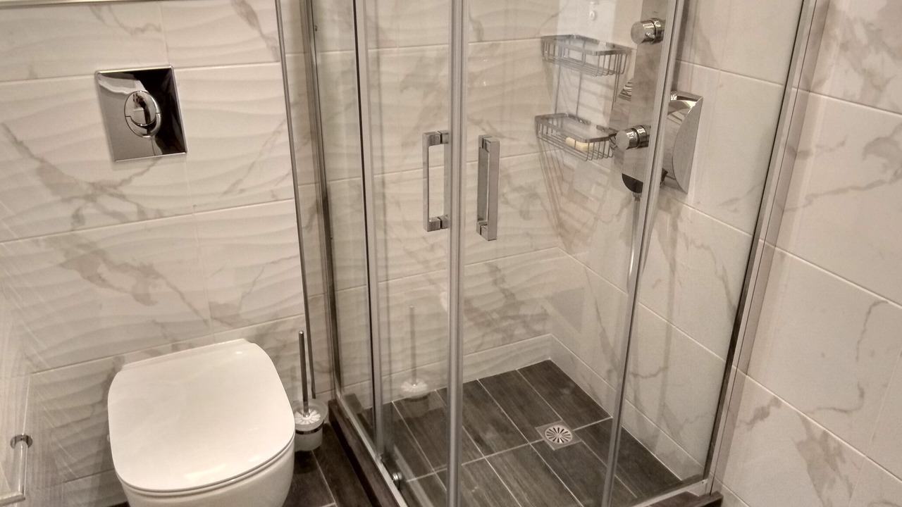 Photo of Bathroom in Neapoli