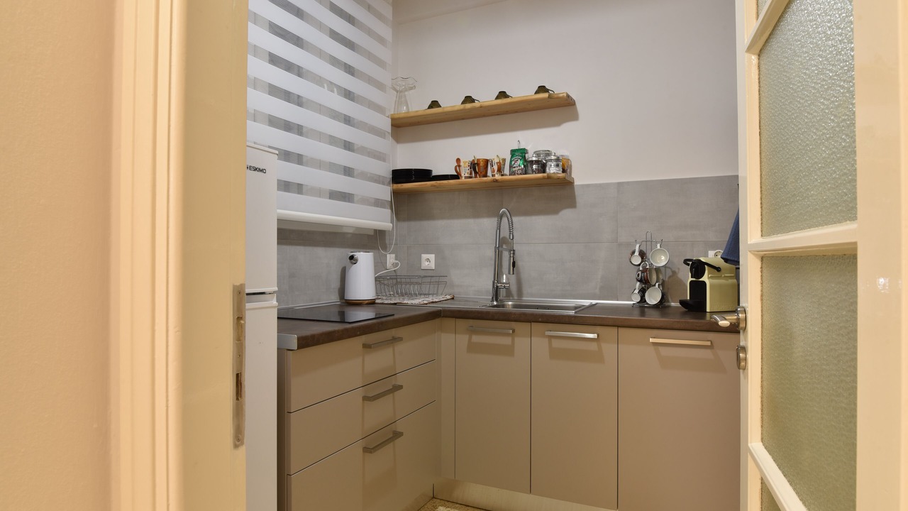 Photo of Kitchen in Neapoli