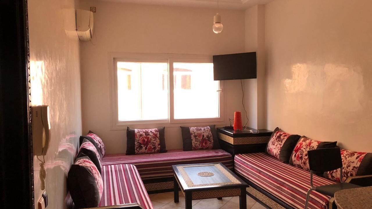 Photo of Livingroom in Tamrhakht