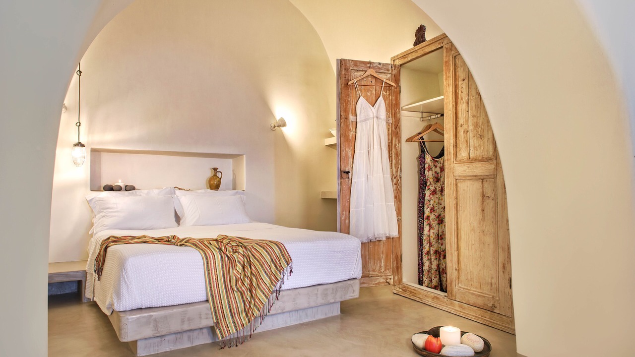 Photo of Bedroom in Emporio