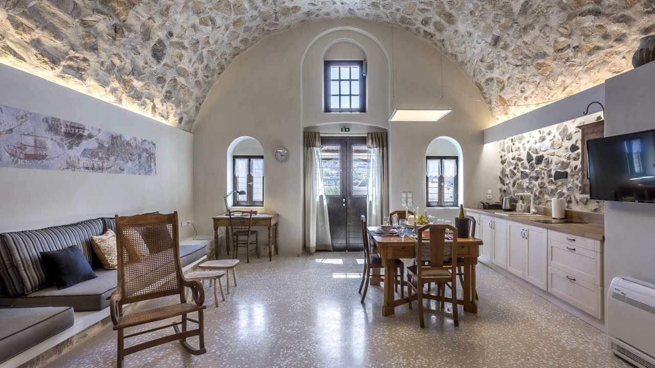 Photo of Livingroom in Emporio