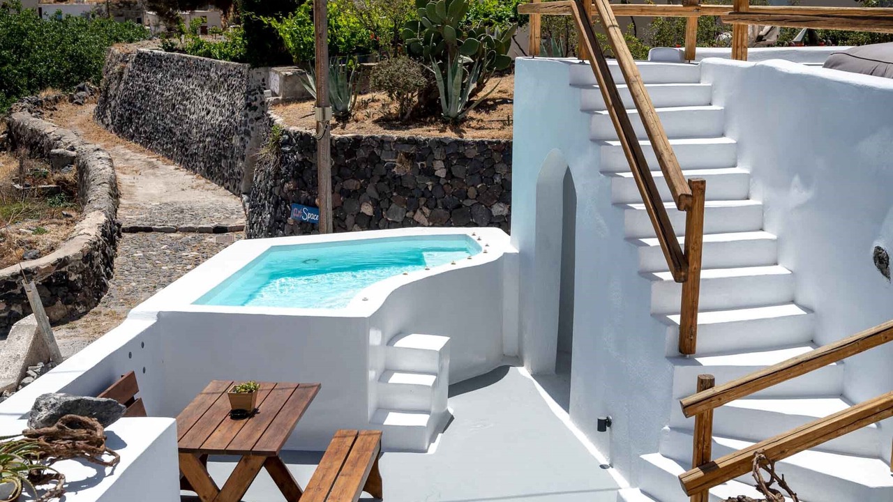 Photo of Patio Balcony in Exo Gonia