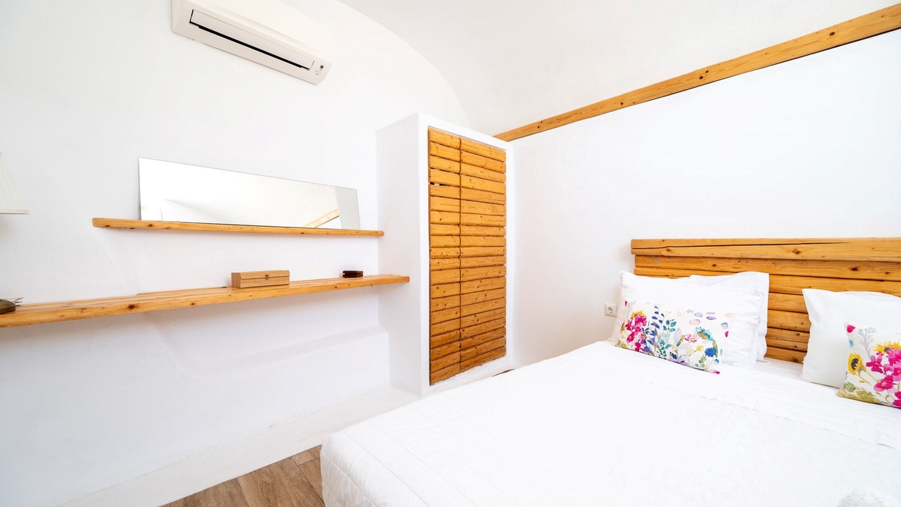 Photo of Bedroom in Exo Gonia