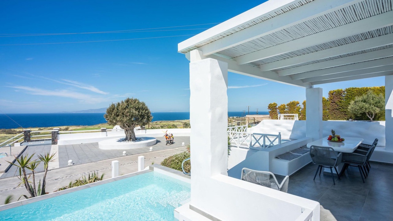 Photo of Outdoor in Amoudi Bay