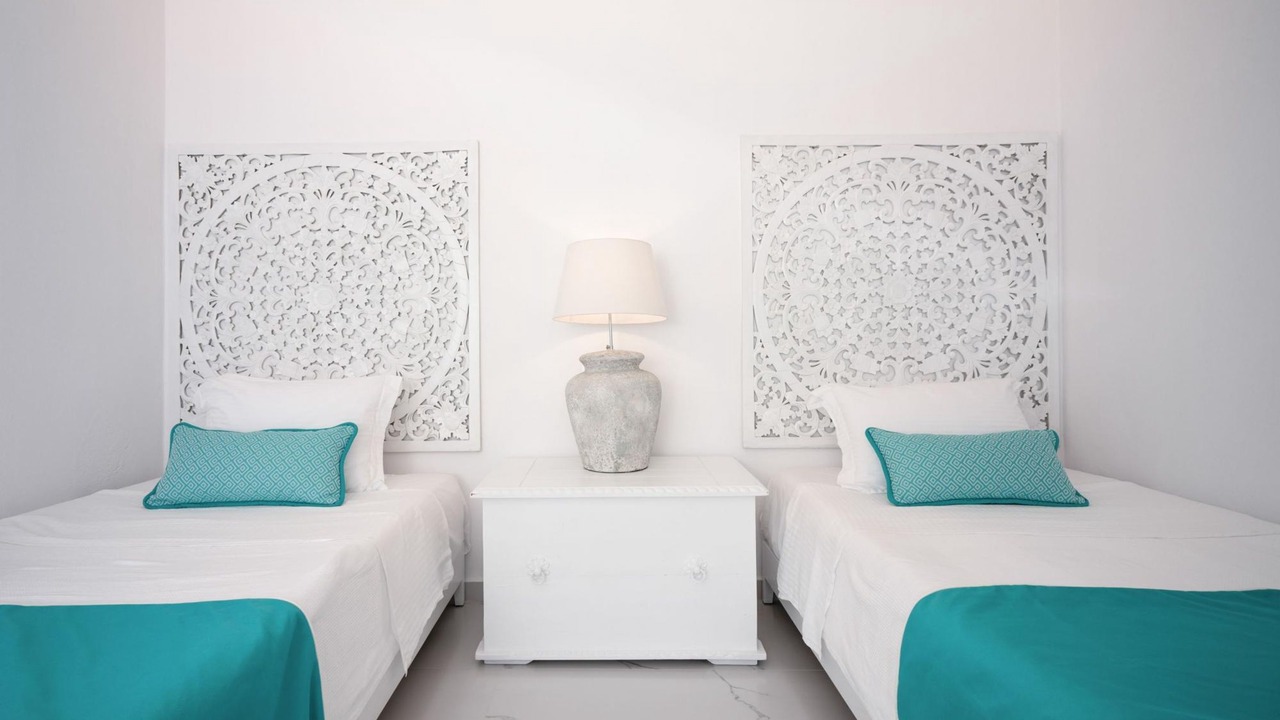 Photo of Bedroom in Amoudi Bay
