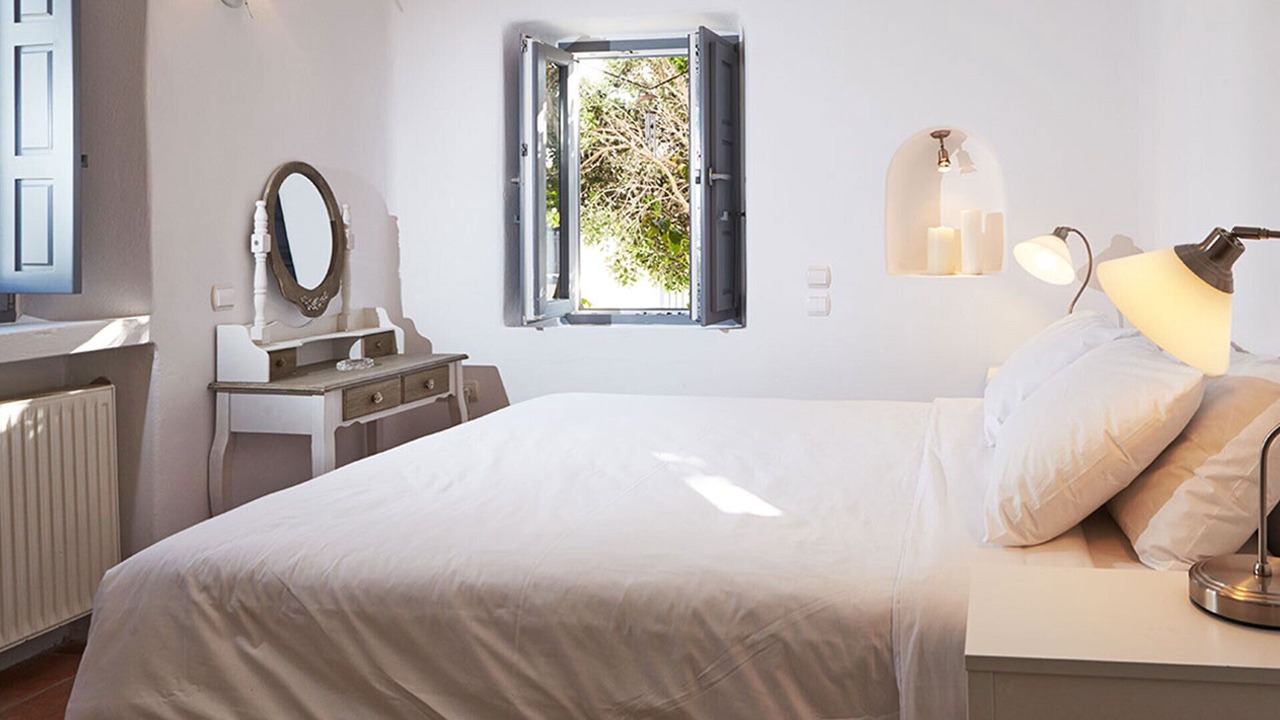 Photo of Bedroom in Messaria