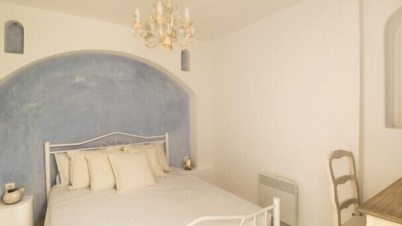 Photo of Bedroom in Akrotiri