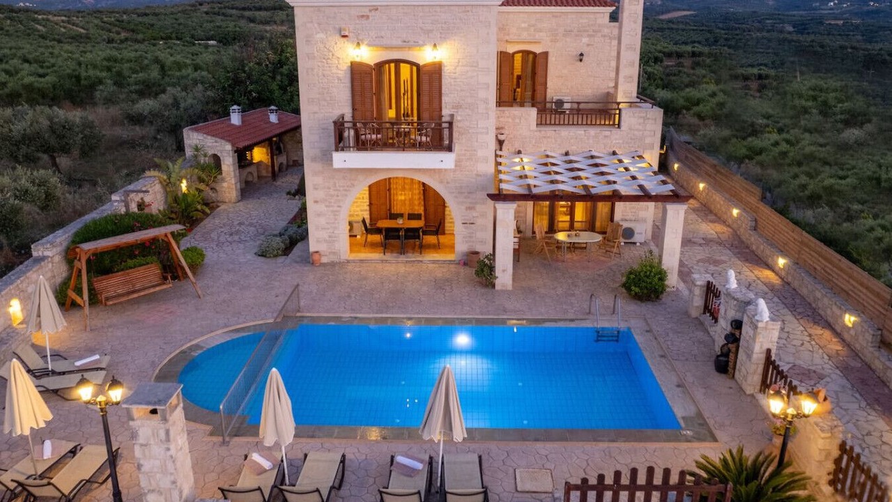 Photo of Outdoor in Asteri