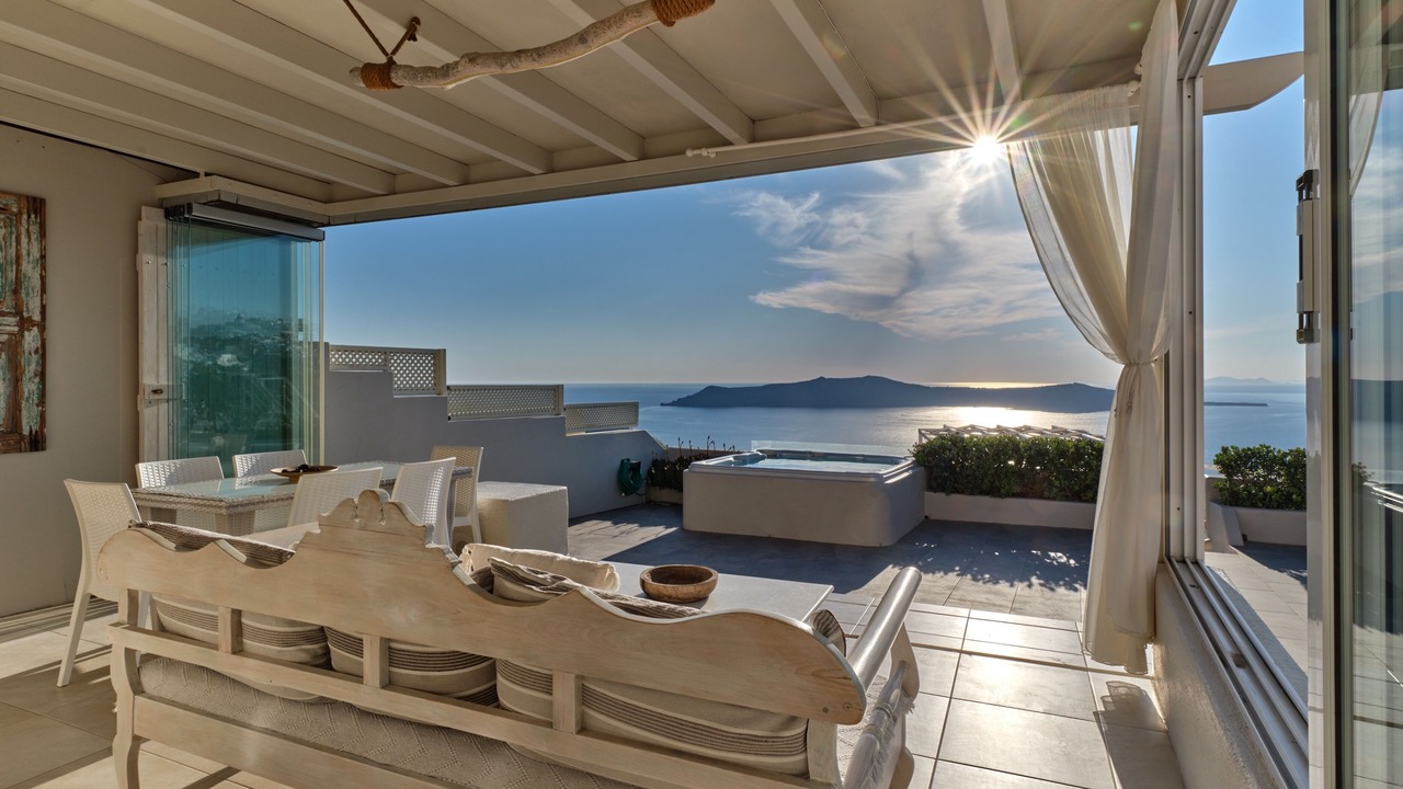 Photo of Outdoor in Firostefani