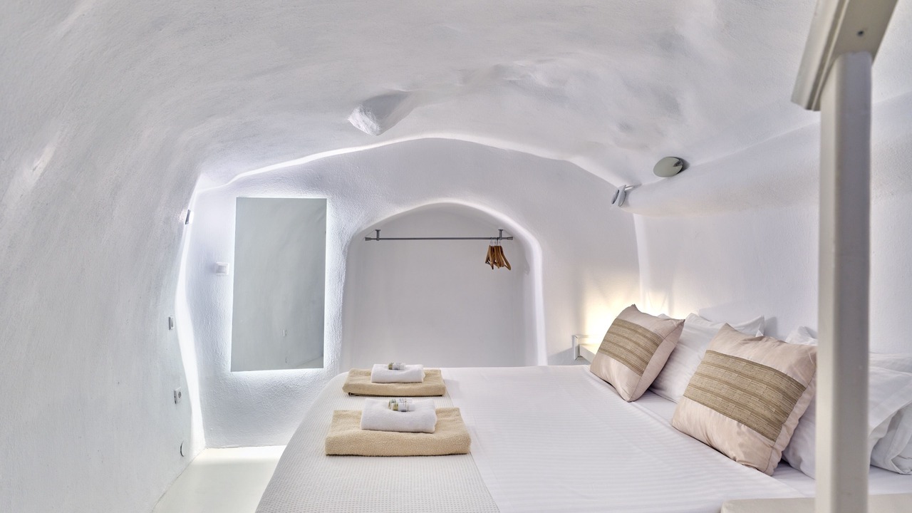 Photo of Bedroom in Firostefani