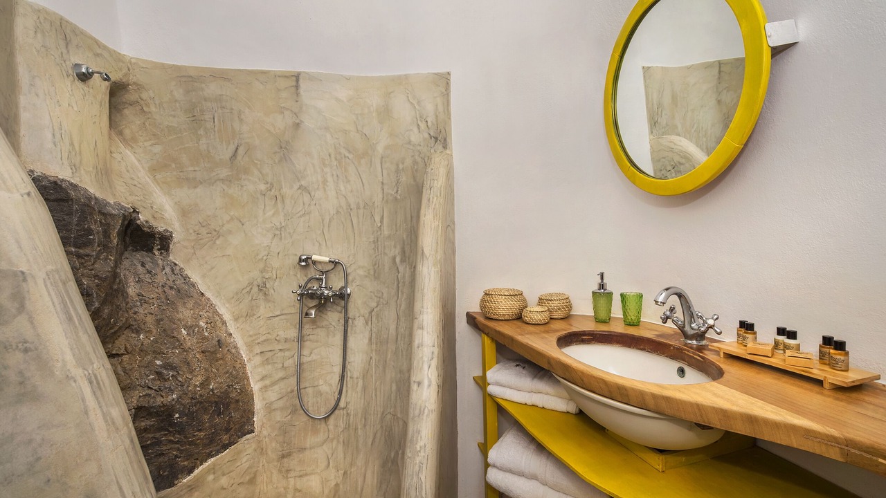 Photo of Bathroom in Vourvoulos