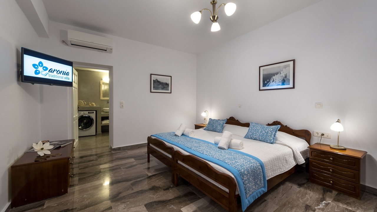 Photo of Bedroom in Imerovigli