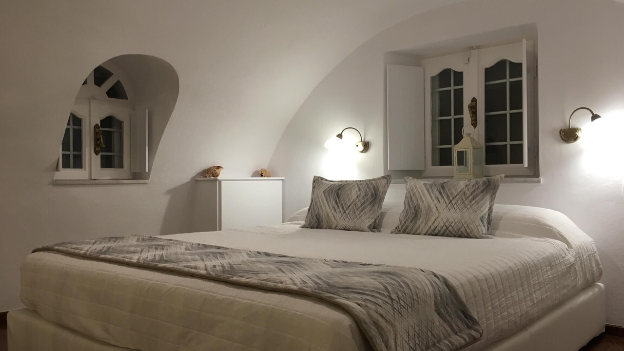 Photo of Bedroom in Imerovigli