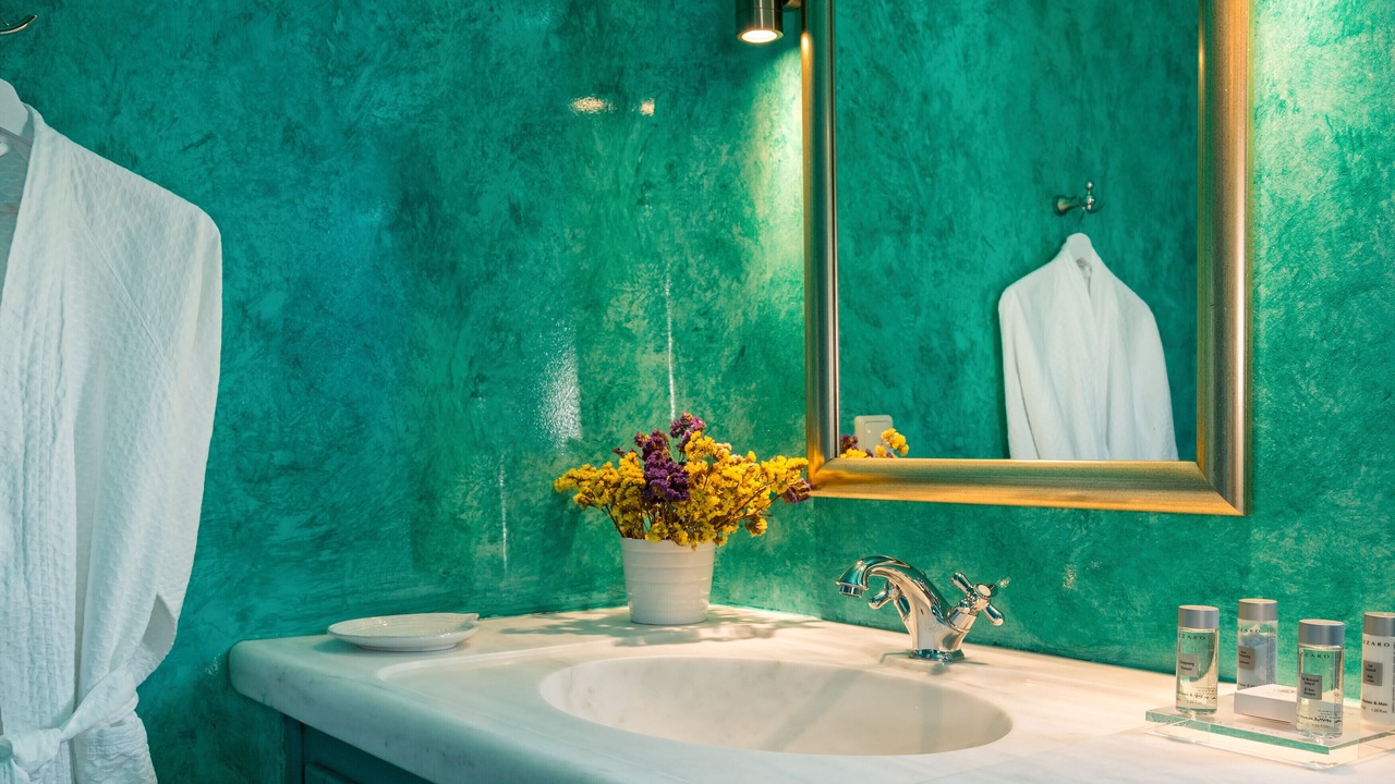 Photo of Bathroom in Akrotiri