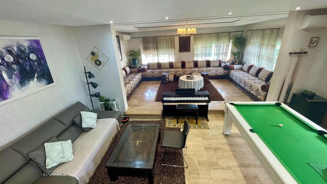Photo of Livingroom in Harhoura