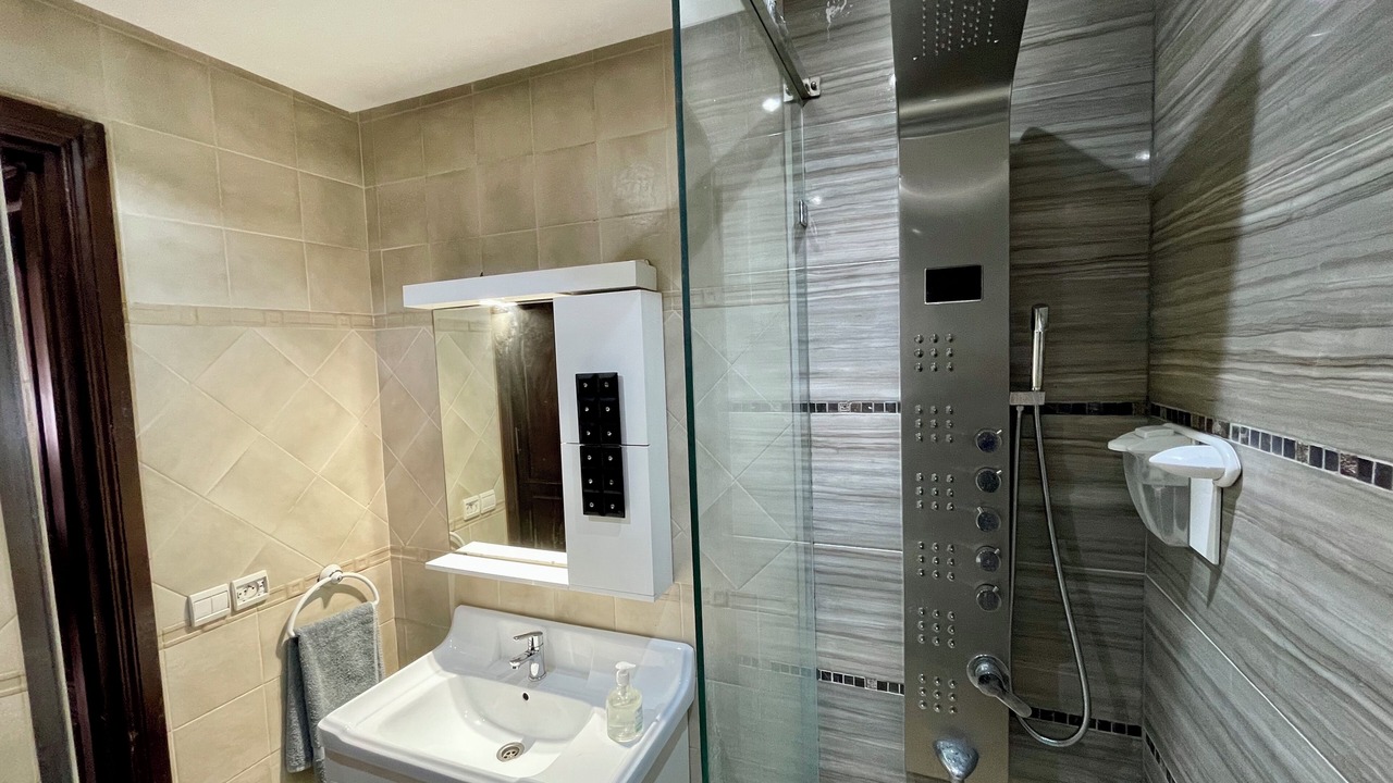 Photo of Bathroom in Harhoura