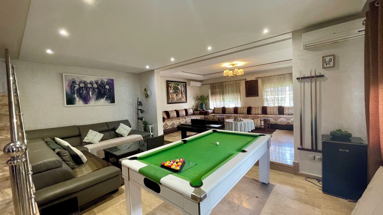 Photo of Livingroom in Harhoura