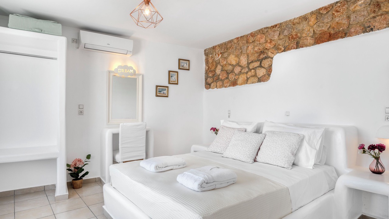 Photo of Bedroom in Vourvoulos