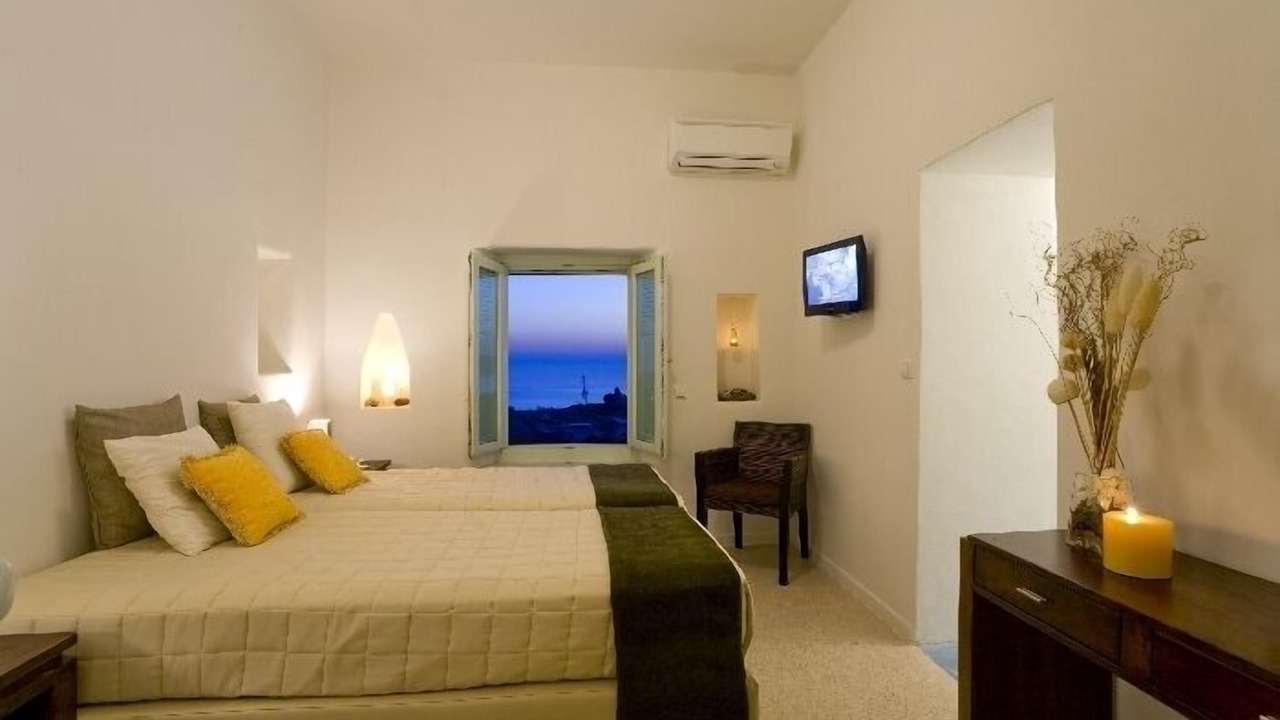 Photo of Bedroom in Akrotiri