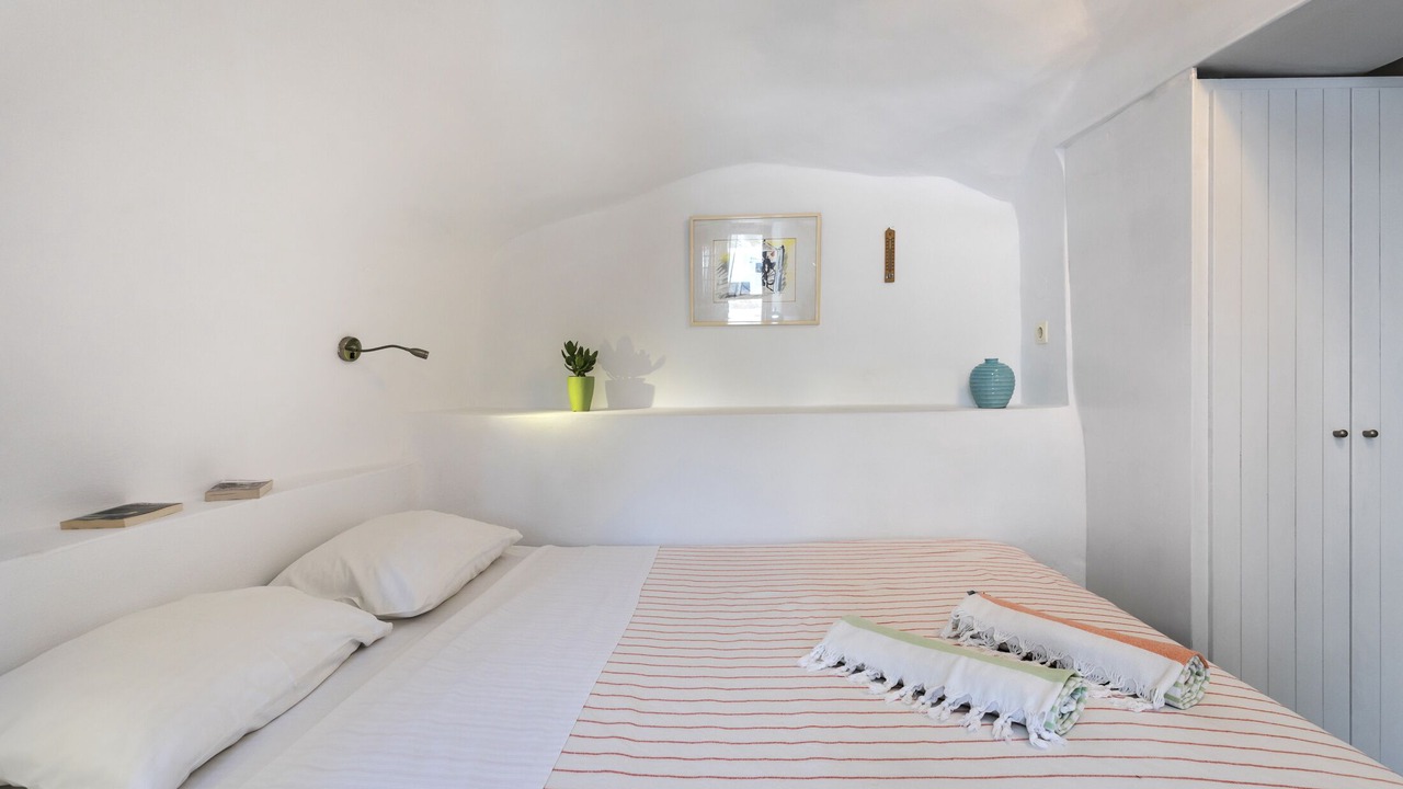 Photo of Bedroom in Emporio